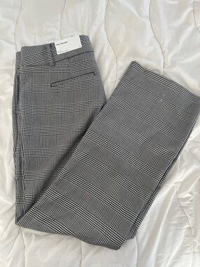 Ann Taylor Black and White Plaid Trousers